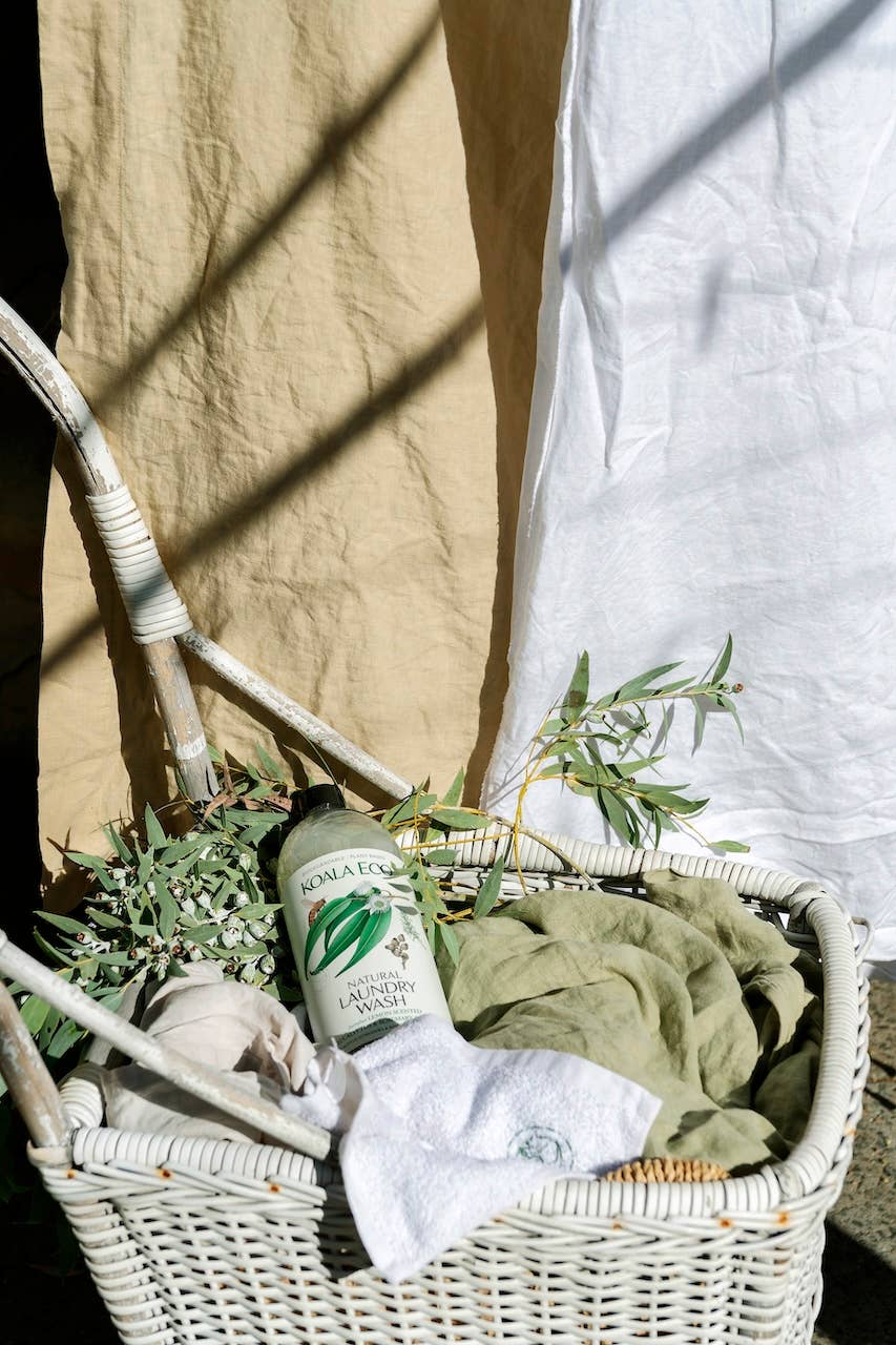Lemon Scented Eucalyptus & Rosemary Laundry Wash